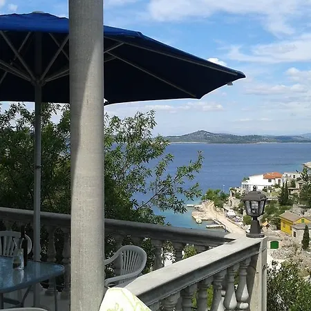 Skroza Žirje